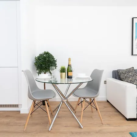 Luxury Apartment - Birmingham City Centre - Netflix & Wifi - 411H Exterior photo